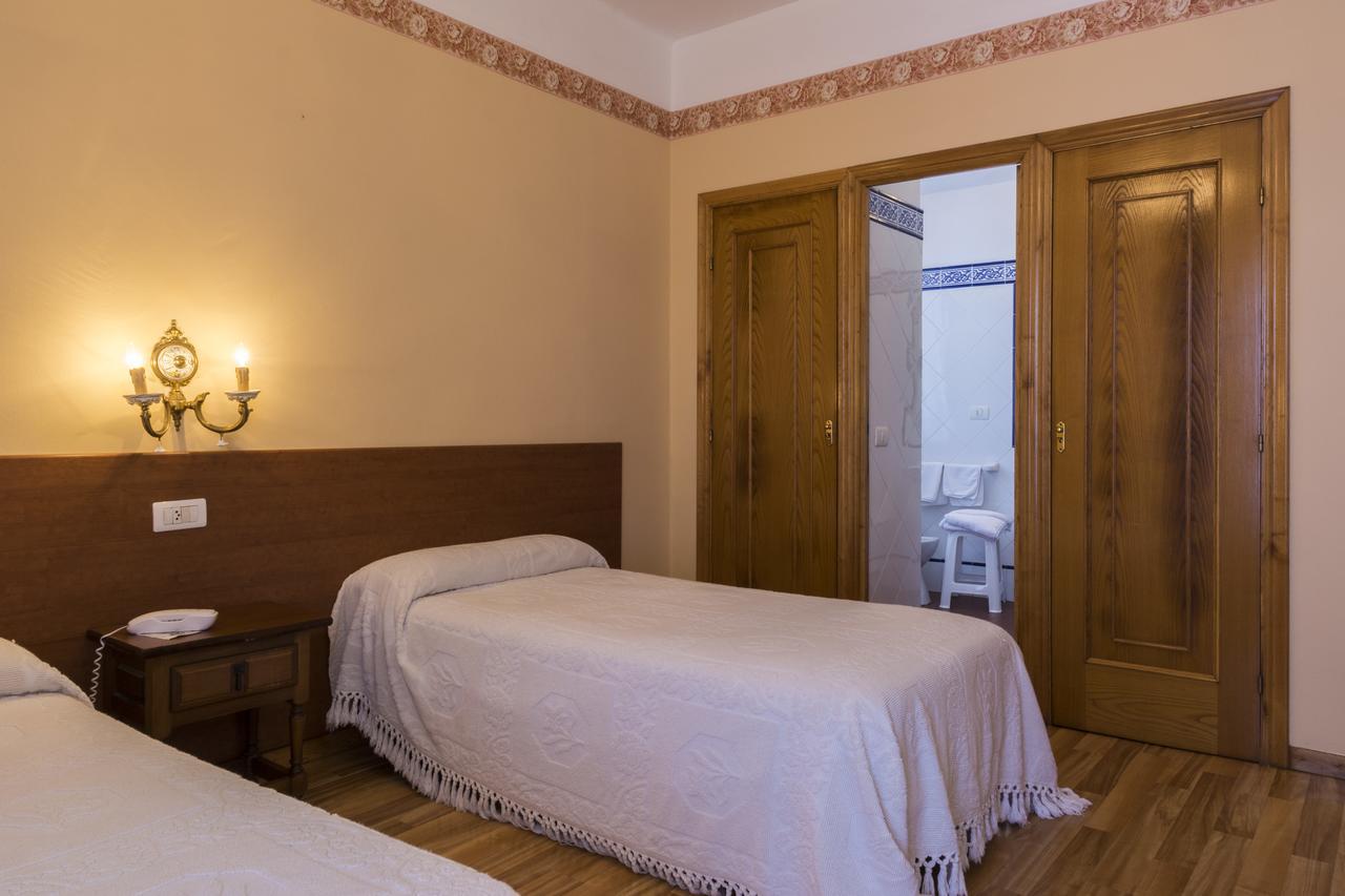 א גוארדה Hotel El Molino מראה חיצוני תמונה