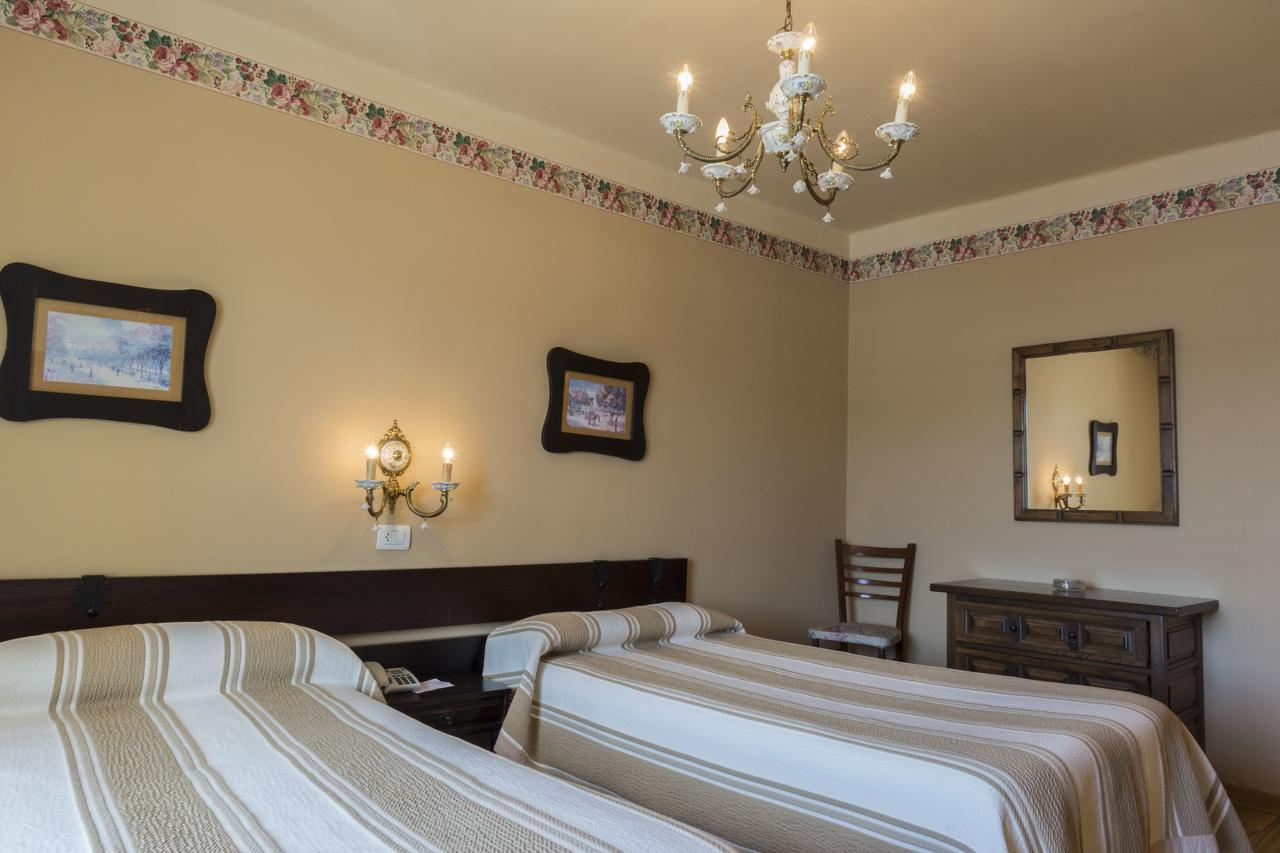 א גוארדה Hotel El Molino מראה חיצוני תמונה